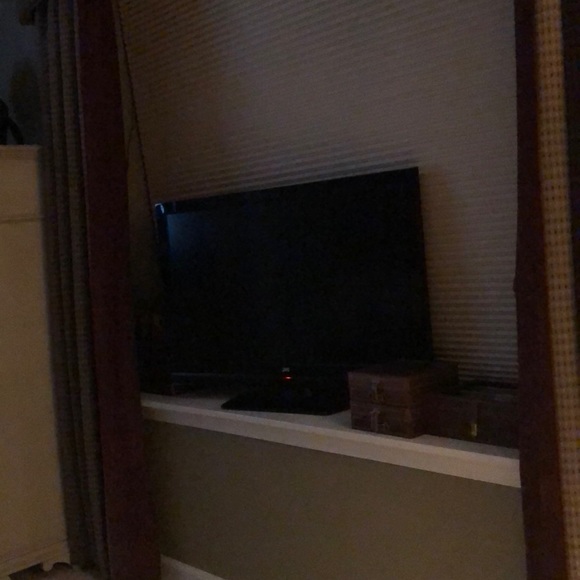 Meet your Posher, Donald - Picture 1 of 1